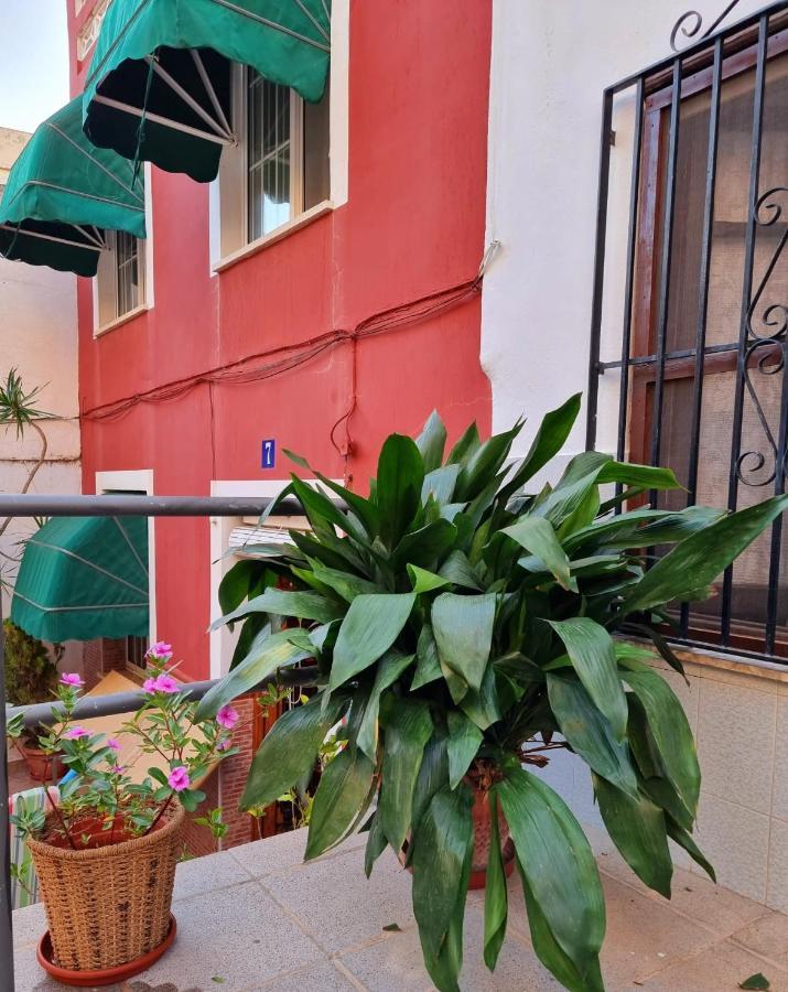 Holiday House - Casa De Sylvia كولرا المظهر الخارجي الصورة